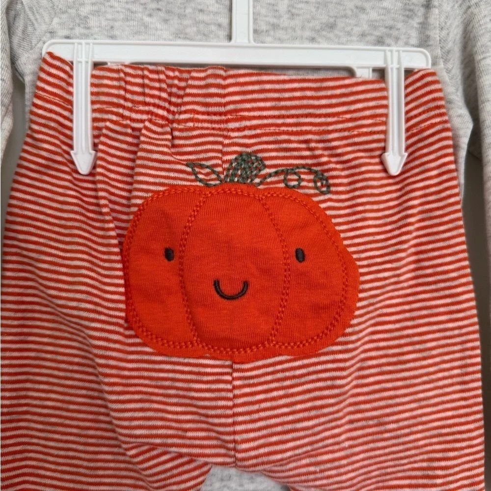 Carters My First Halloween 2 Piece Set Baby Size 0-3 Months